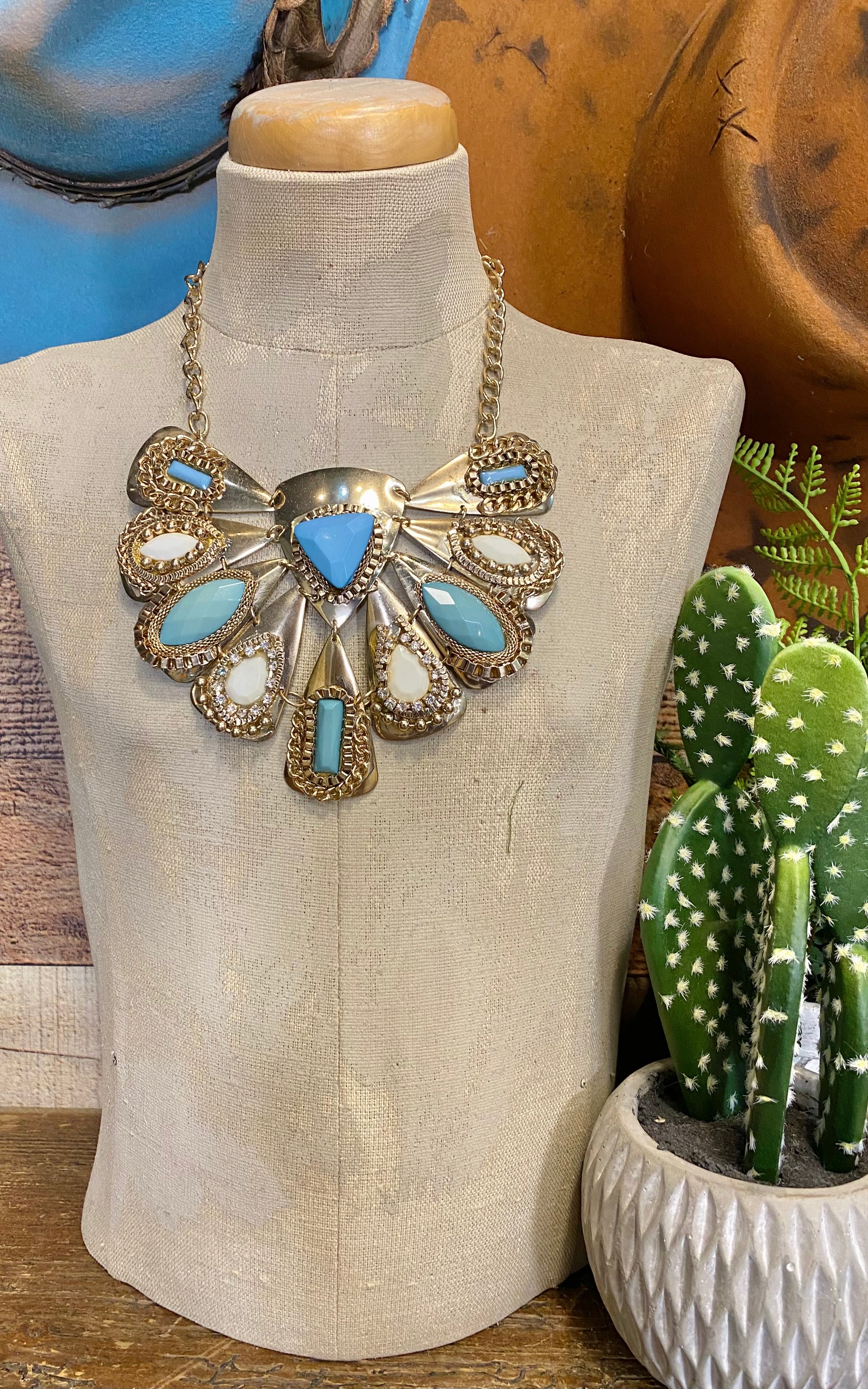 Peacock Tail Necklace